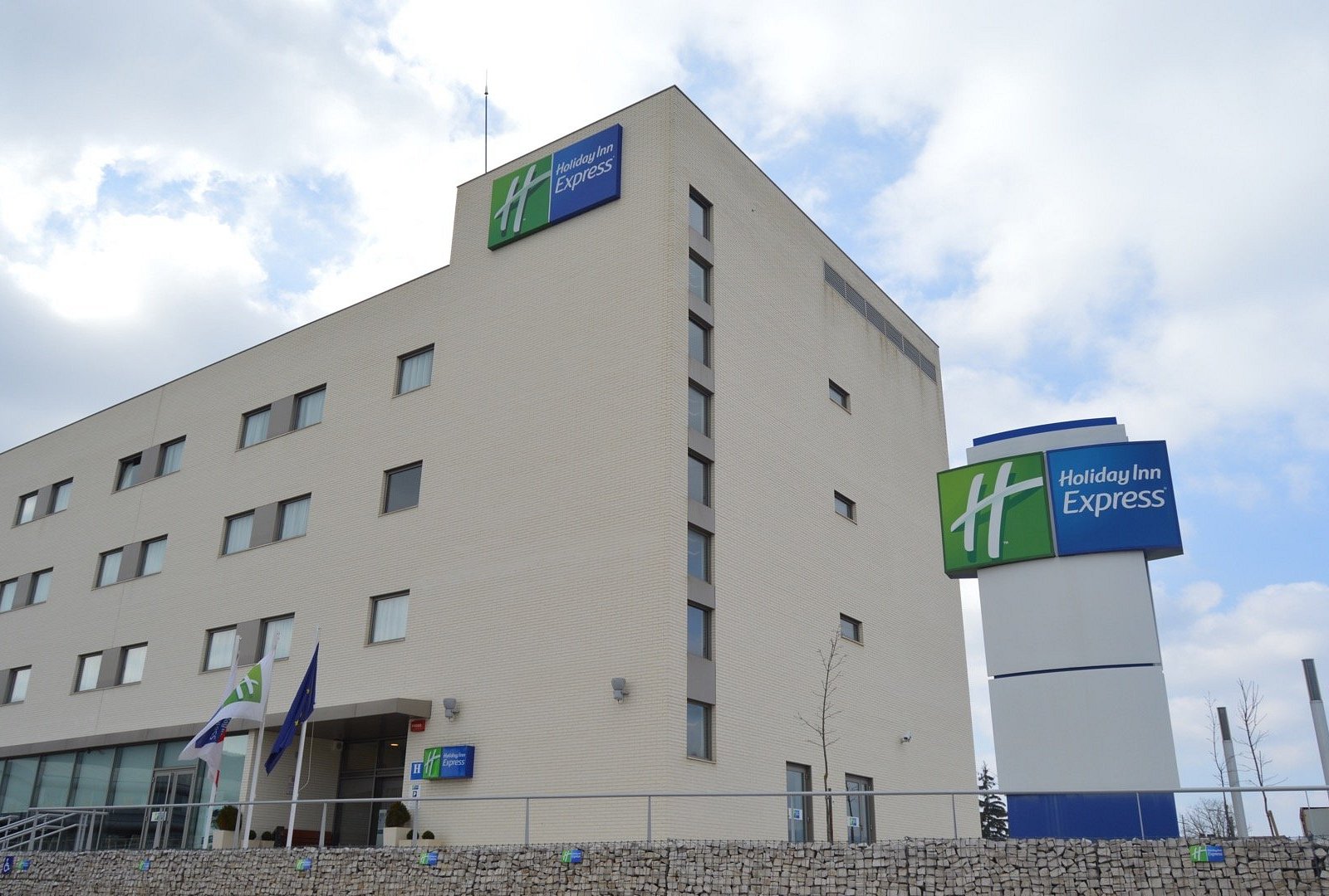 Holiday Inn Express Vitoria, an IHG Hotel image