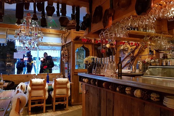 LE CHAUDRON MAGIQUE, Val Thorens - Restaurant Reviews, Photos & Phone  Number - Tripadvisor