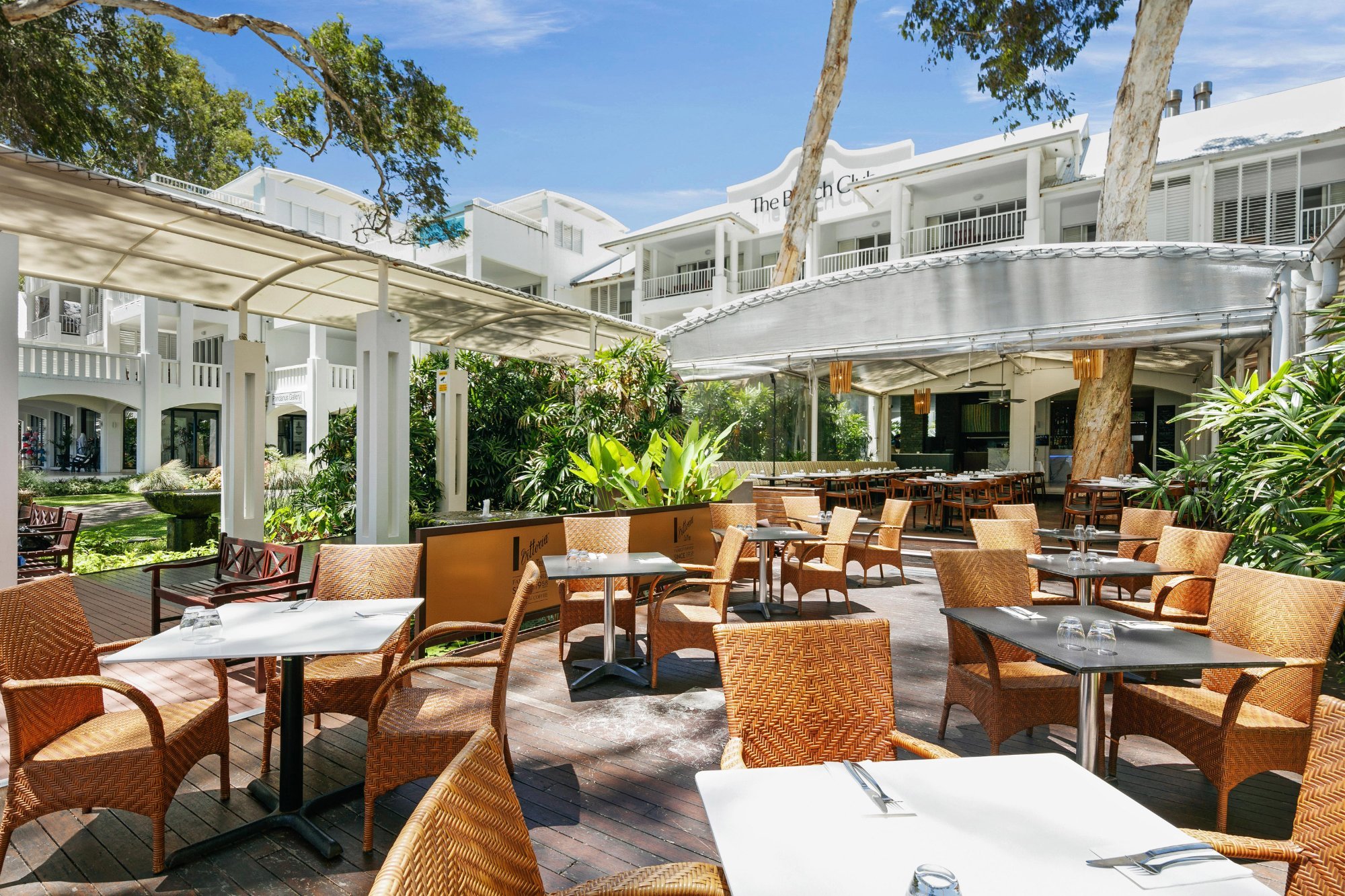 Peppers Beach Club & Spa Palm Cove by null