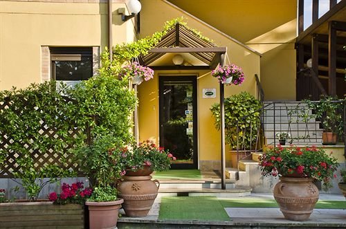 hotel in centro - best hotel in siena - hotel ai tufi
