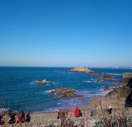 Anal Girl in Saint-Malo