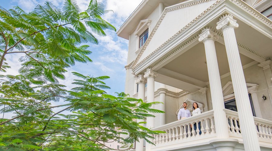 Grandeur of an US Embassy in Phnom Penh