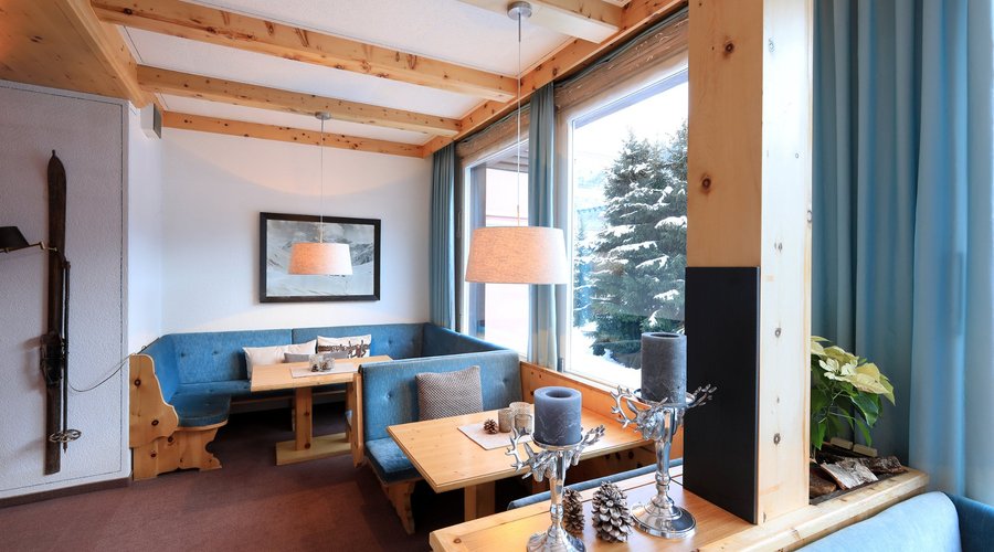 Lounge/Bar