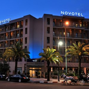 Vue du Novotel du quartier hivernage.