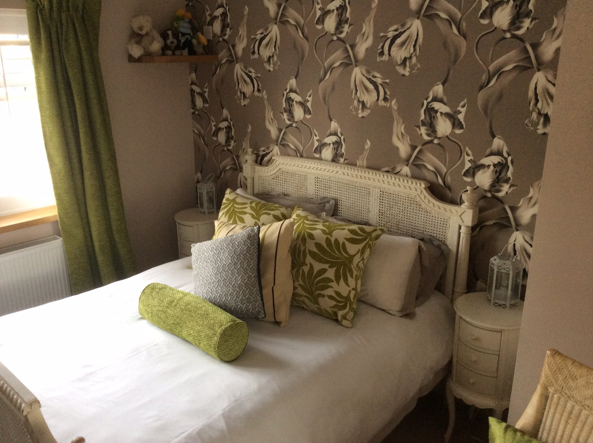 ONLY ONE B AND B - B&B Reviews (Trowbridge, England)