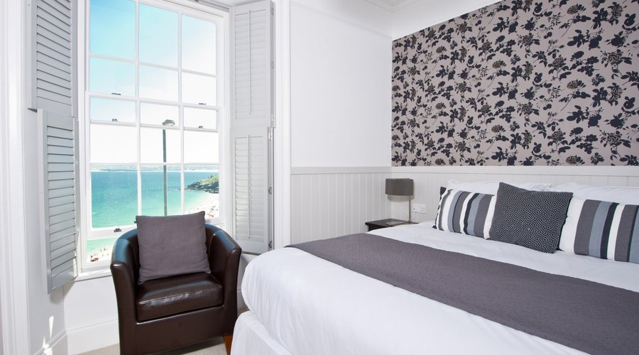 Deluxe sea view room