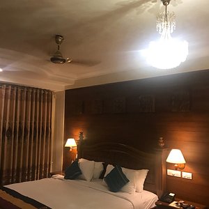 Pics of Royal Suites Room no 314 & dining restaurant