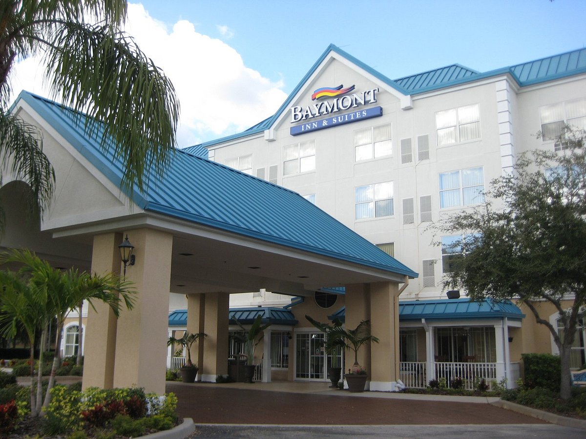 Baymont by Wyndham Fort Myers Airport, hotell i Fort Myers
