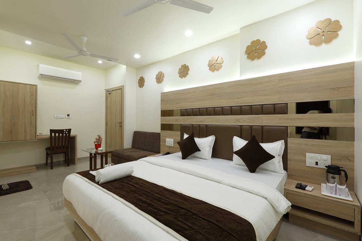 Hotel Alka Inn, hotell i Ahmedabad