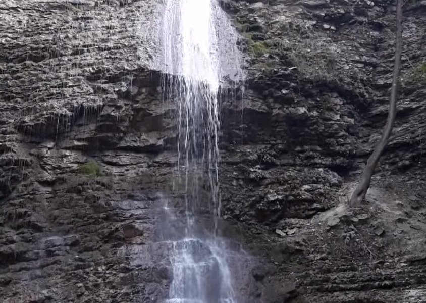 Nikhaloi Waterfalls image