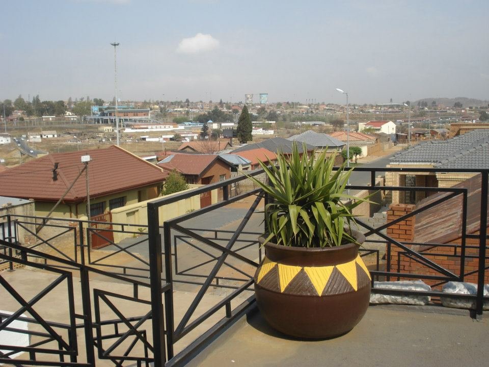 NGWENYA BED & BREAKFAST (Soweto) - B&B Reviews & Photos - Tripadvisor