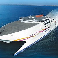 Le Condor Rapide assure les liaisons entre Saint-MAlo, Jersey et Guernesey.