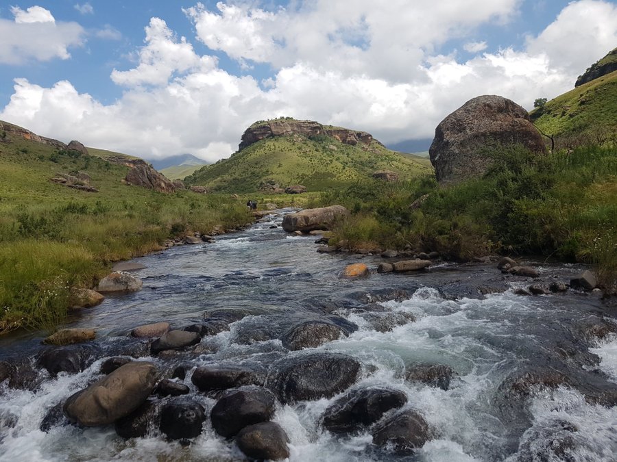 GIANT'S CASTLE RESORT Updated 2021 Hotel Reviews (Estcourt, South