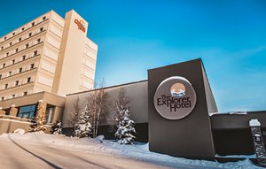 Explorer Hotel in Yellowknife, image may contain: Hotel, Office Building, City, Condo