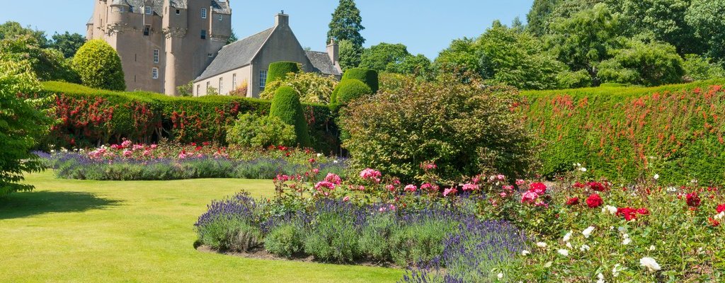 Crathes Castle, Garden & Estate, Banchory. © VisitScotland/Kenny Lam, all rights reserved.