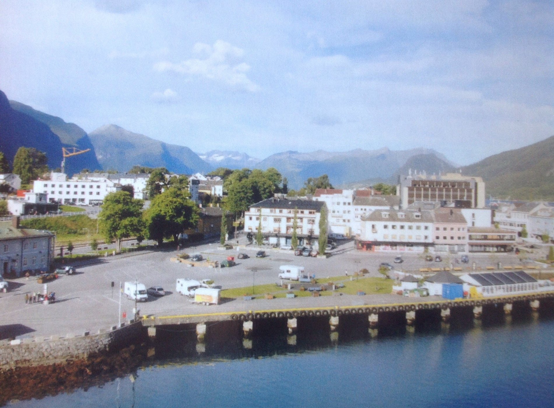 Åndalsnes Vandrerhjem by null