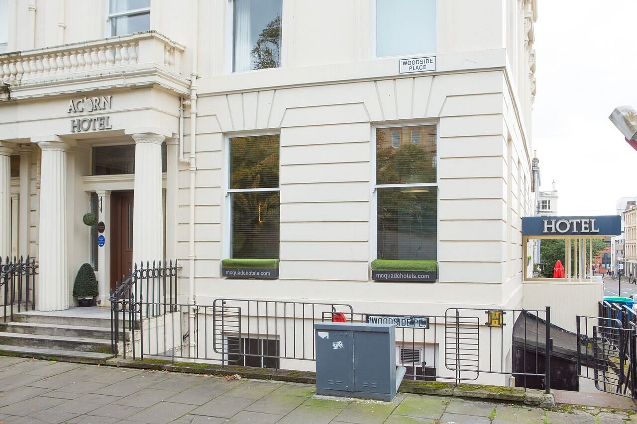 Acorn Hotel - Book Direct for Best Rates. We're cheaper than online travel agents. image