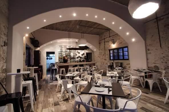 Στα ορεινά της Νάξου σας περιμένουμε για φαγητό, ποτό και διασκέδαση με live μουσική!