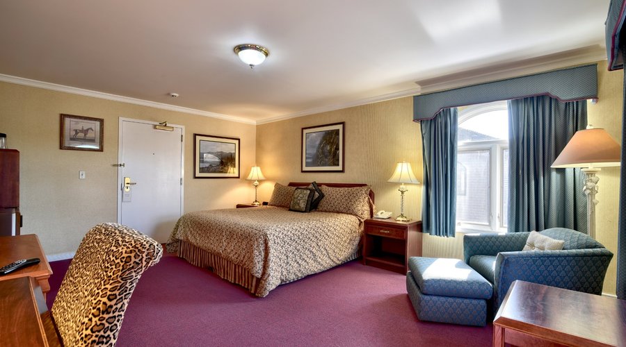 Main Executive Suites