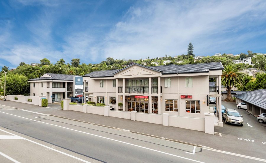 Hotel Exterior from roadside