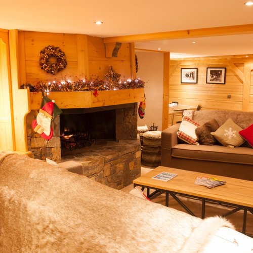 CHALET GENTIANE - Updated 2023 Prices & Lodge Reviews (Les