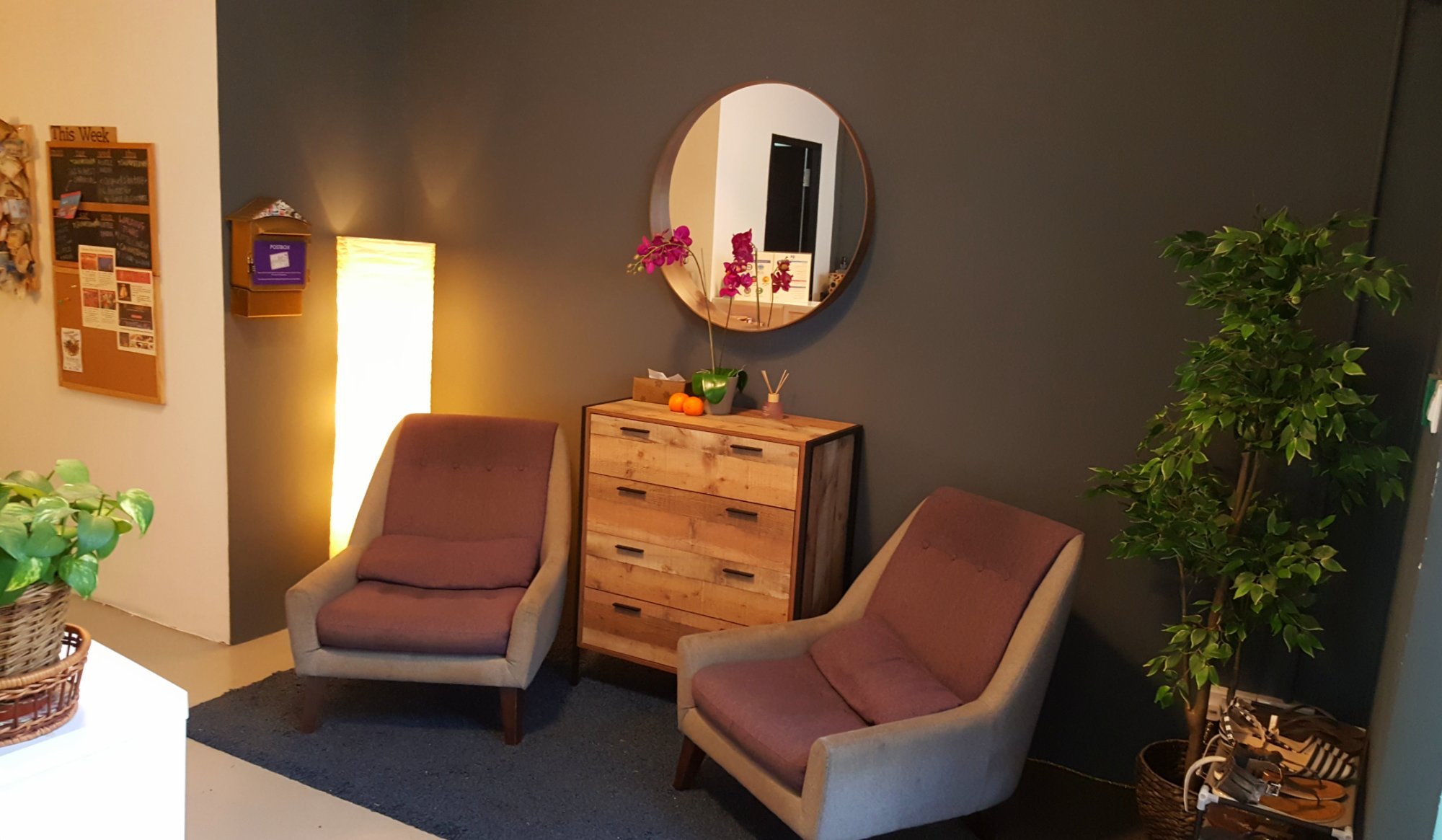 RedDoorz Hostel by null