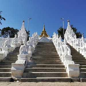 The big bell, Mingun, Myanmar – License image – 70240571 ❘ Image  Professionals