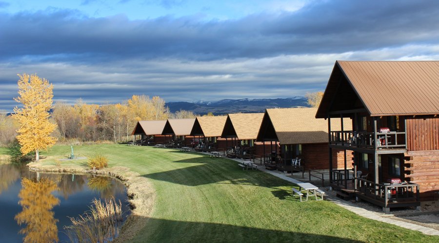 East side of our cabins and private lake