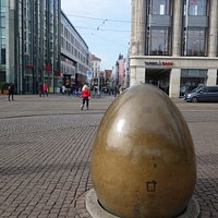 Die Demokratieglocke am Augustusplatz