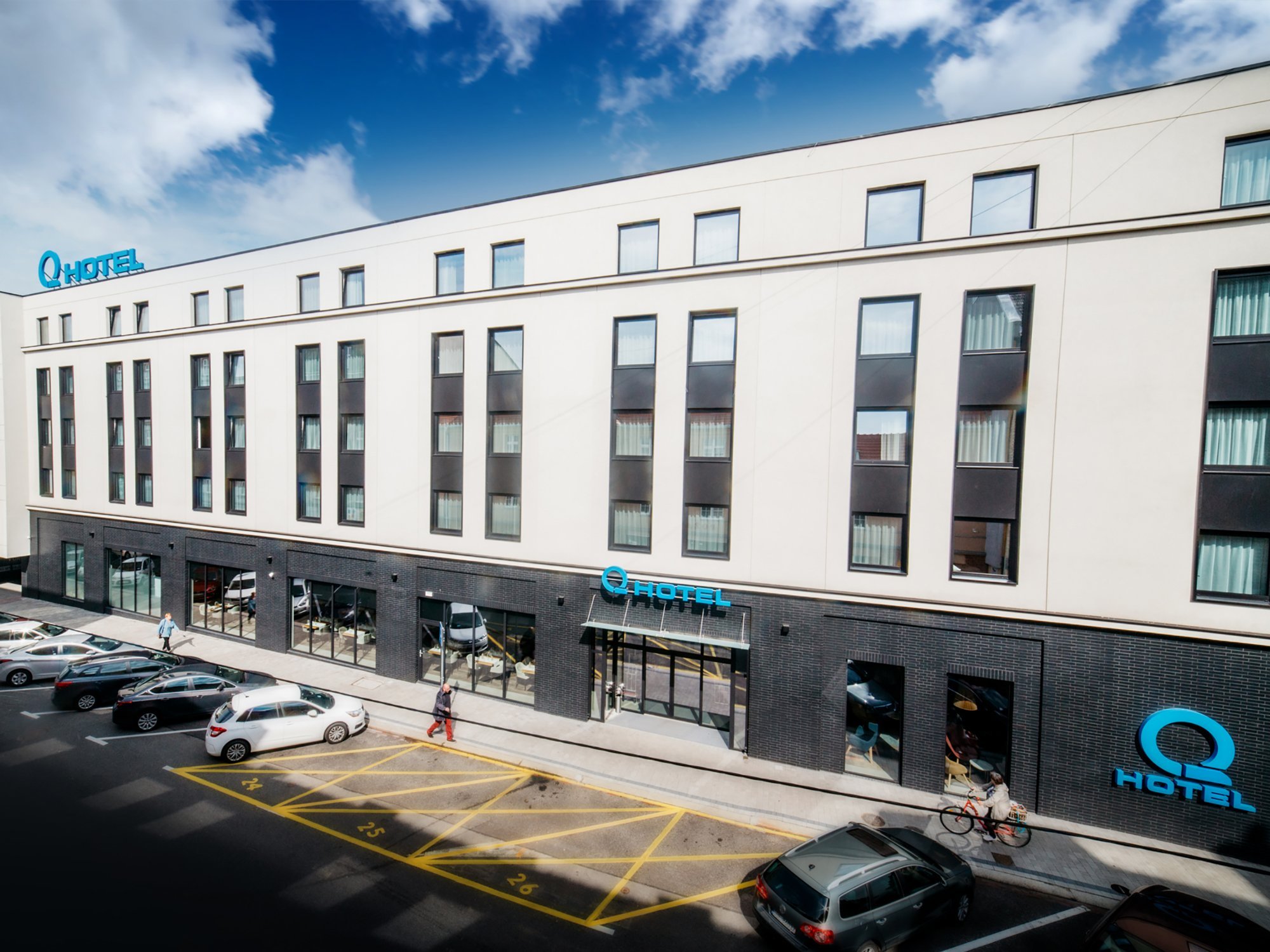 Q HOTEL PLUS KATOWICE $70 ($̶8̶7̶) - Updated 2024 Prices & Reviews - Poland