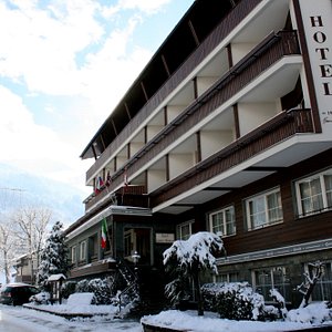 Hotel Larice Bianco ...a due passi dalle piste da sci