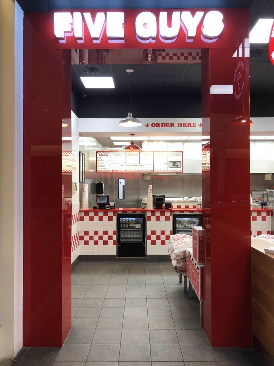 Five Guys Gateshead Updated 2024 Restaurant Reviews Menu Prices