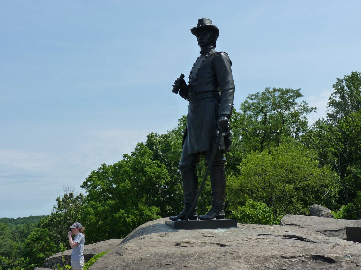 Monumental Decision: The Boss to Take Rightful Place in Monument Park;  Yankees' Tradition of Honoring Greats in Granite Continues « The Captain's  Blog