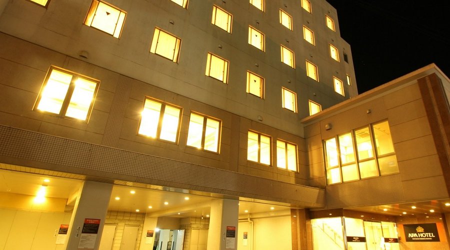ホテル外観（西館側）