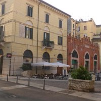 Vista Piazzetta Peschria
