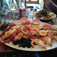 mariscada y esalada