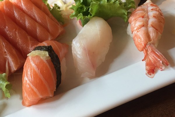 5 restaurantes de BH que entregam comida japonesa em casa – Culturaliza BH