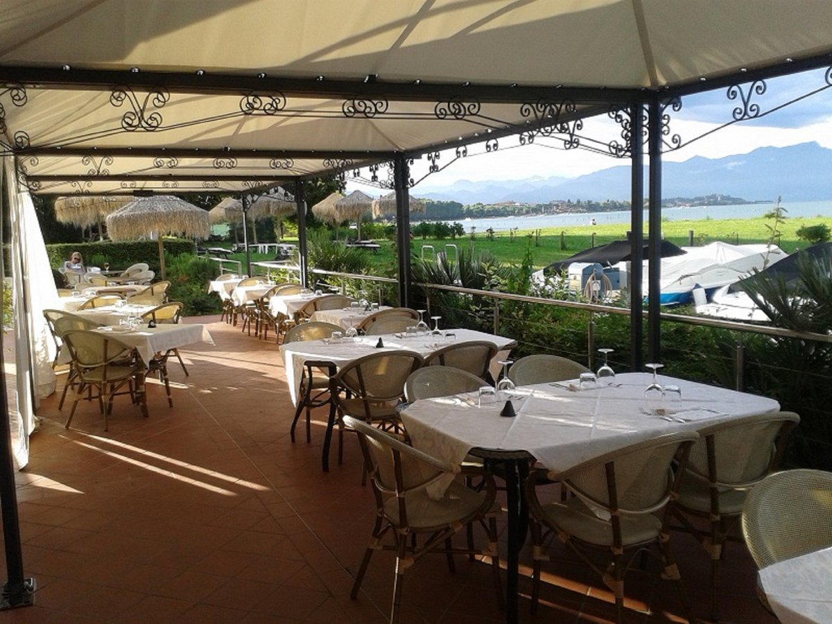 YACHTING HOTEL MISTRAL - Updated 2022 (Sirmione, Lake Garda, Italy)