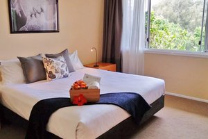 Room & Suite