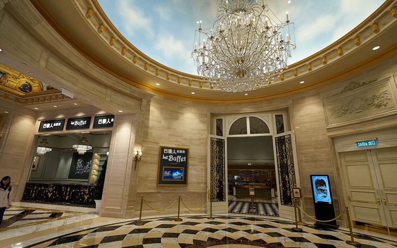Restaurant front door