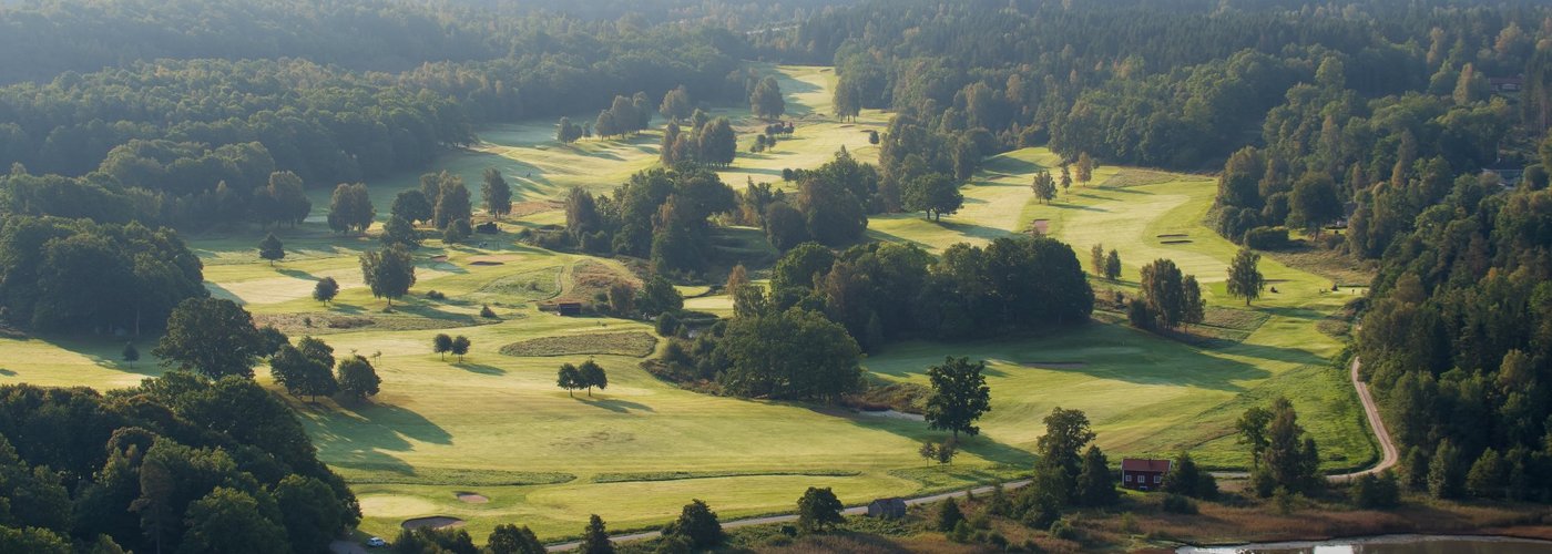 Tha bay and golf course