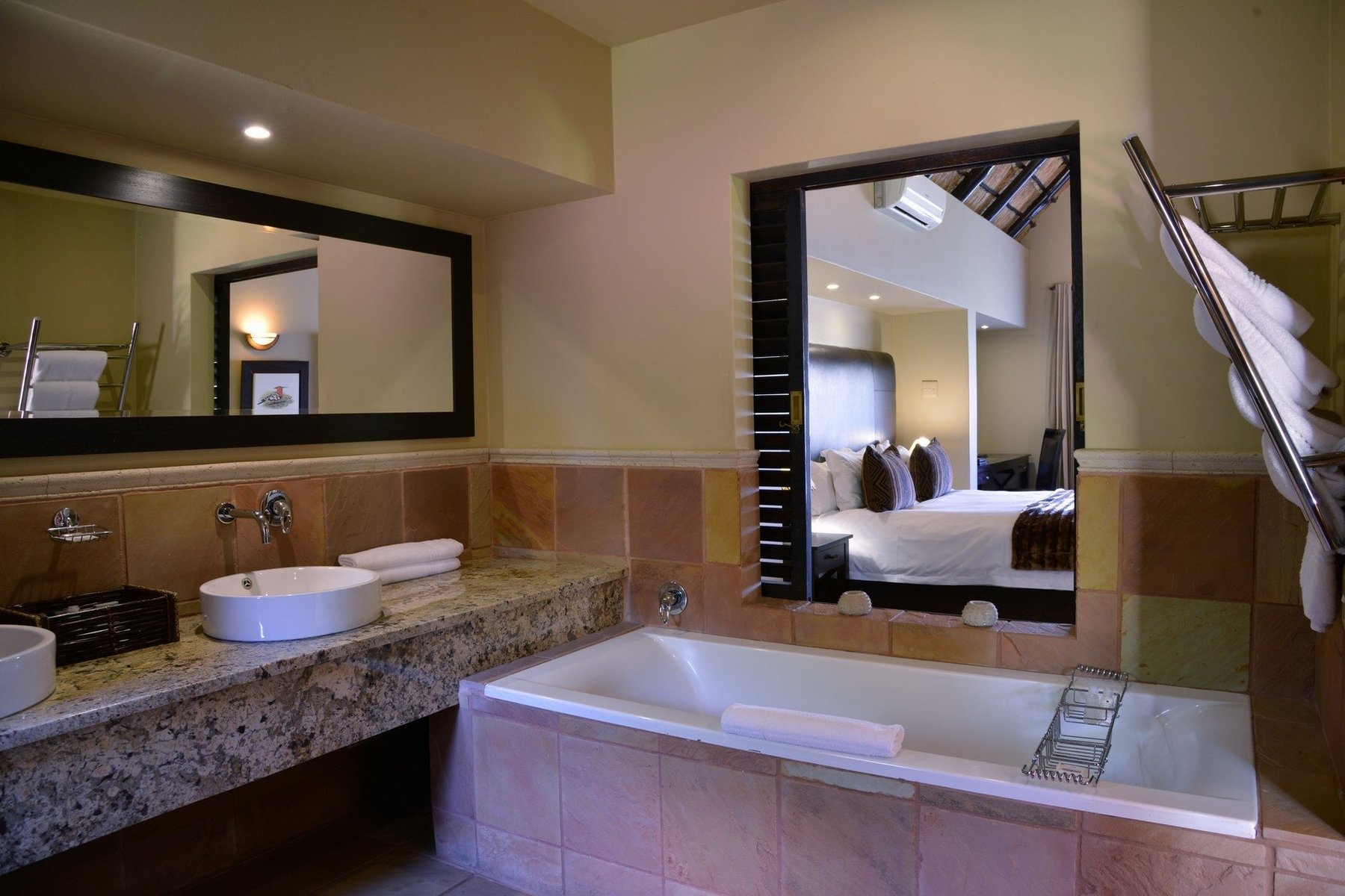 Kloofzicht Lodge & Spa by null
