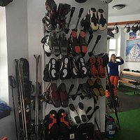 VALTOUR SKI SCHOOL POIANA BRASOV