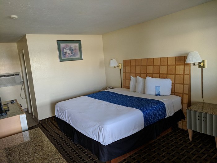 wyndham hotels in clovis nm