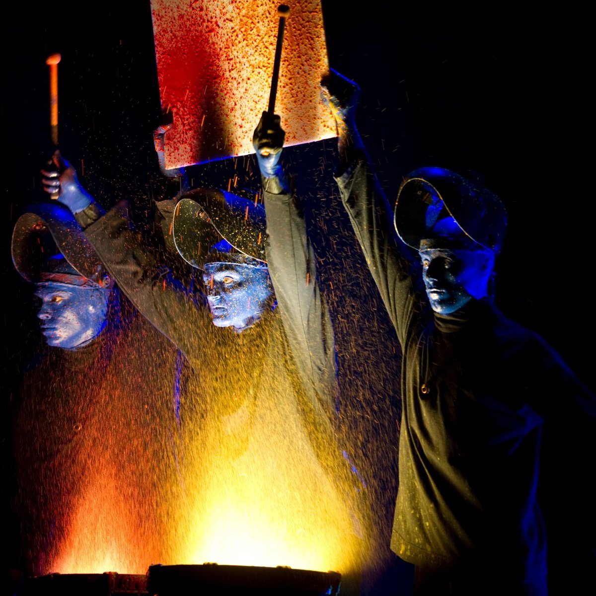 BLUE MAN GROUP Tutto quello che c'è da sapere (2024)