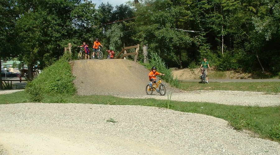 Terrain de bicross