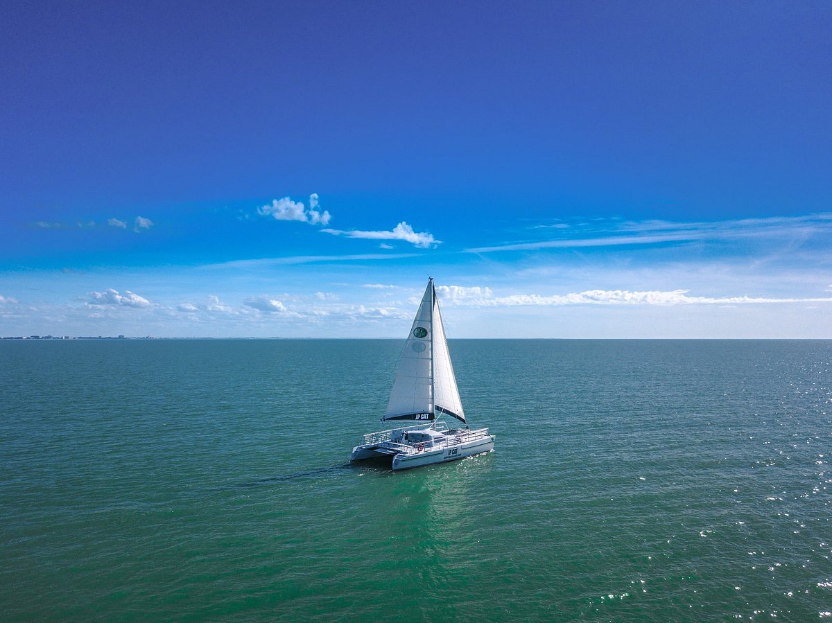 moreton bay catamaran hire