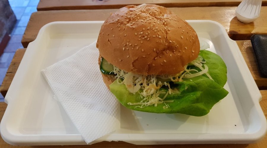 Hamburgerkert Sarvar