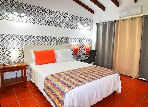 https://dynamic-media-cdn.tripadvisor.com/media/photo-o/12/51/bb/76/tico-tico-villas.jpg?w=600&h=-1&s=1