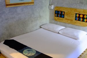 Room & Suite